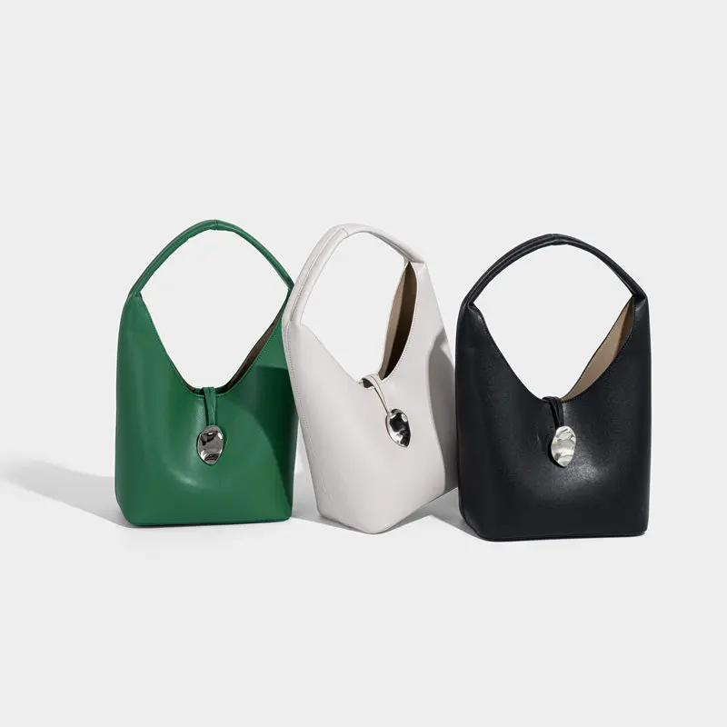 

2025 Fashion PU Leather Sweet Retro Soft Leather Bag Luxury Design Multifunctional Commuter Women's Casual Elegant Crescent Bag