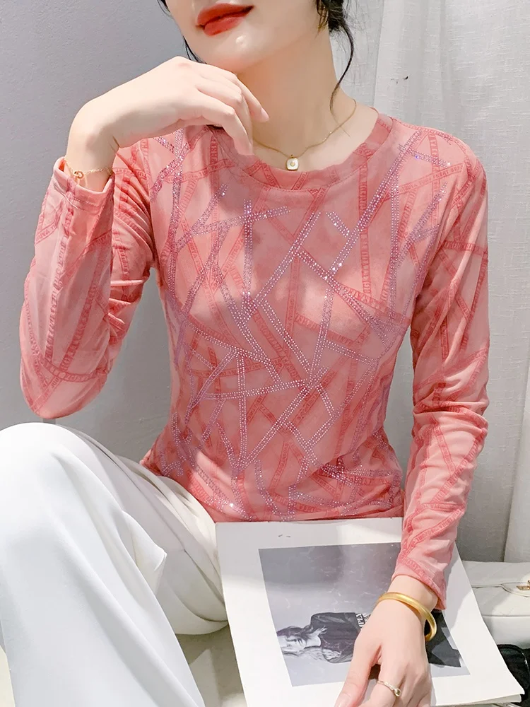 Camiseta Feminina de Veludo Antienvelhecimento com Estampa, Roupa Interior de Outono, Top Slim com Strass