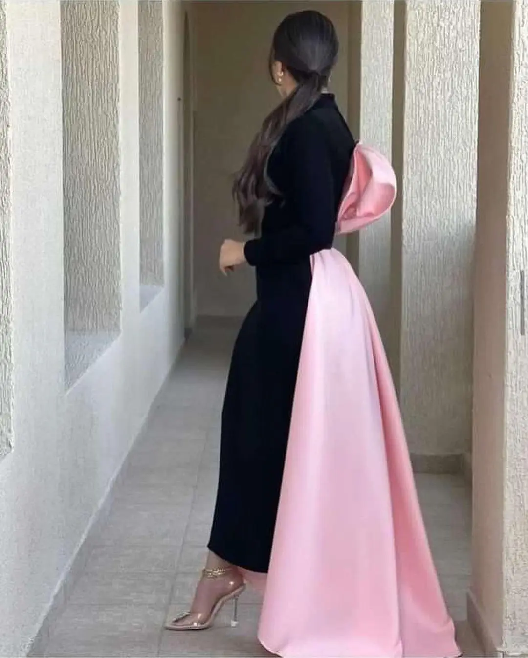 Fashionvane 2024 Customized Black Ankle Length Evening Dresses with Pink Train Long Sleeves Prom Dress High Collar Party Gowns