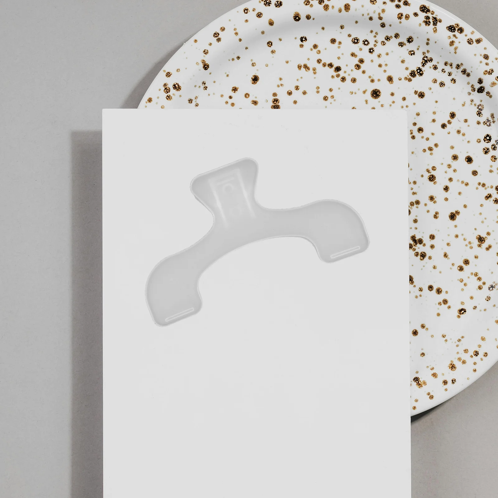 

35Pcs Transparent Book Clips Portable Lightweight Reading Page Holders for Office Home School Students Journal Binder and Music