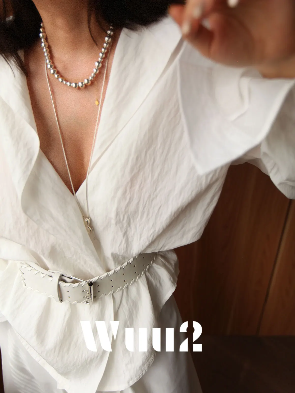 

Женская свободная белая блузка Anna Dup Wuu2 с асимметричным дизайном, повседневный топ с открытыми плечами, осенняя модная удобная свободная блузка