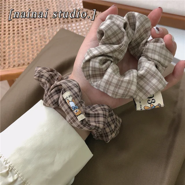 2 szt. Modne brązowe szare akcesoria do włosów w kratę Patchwork gumki do włosów wysokiej jakości tkanina w paski Plaid Bear elastyczne opaski do włosów