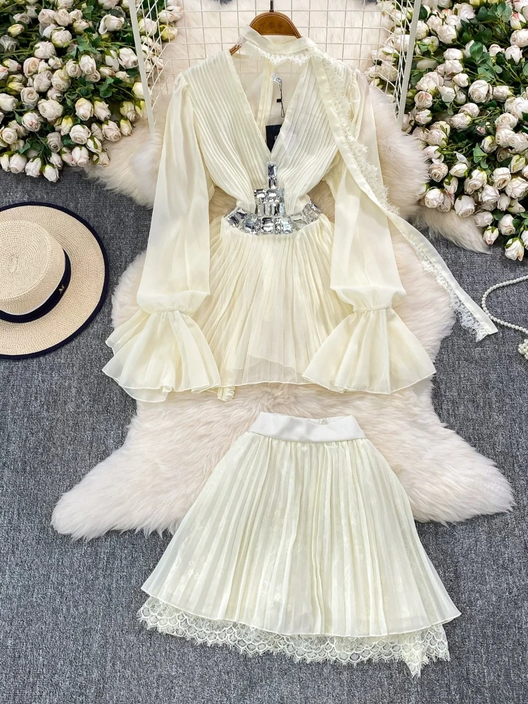 Set Elegant Light Luxury Wealthy Style Heavy Rhinestone Waist Cinch Graceful Lace Streamer Flare Sleeve Top Pleated Skirt Suit