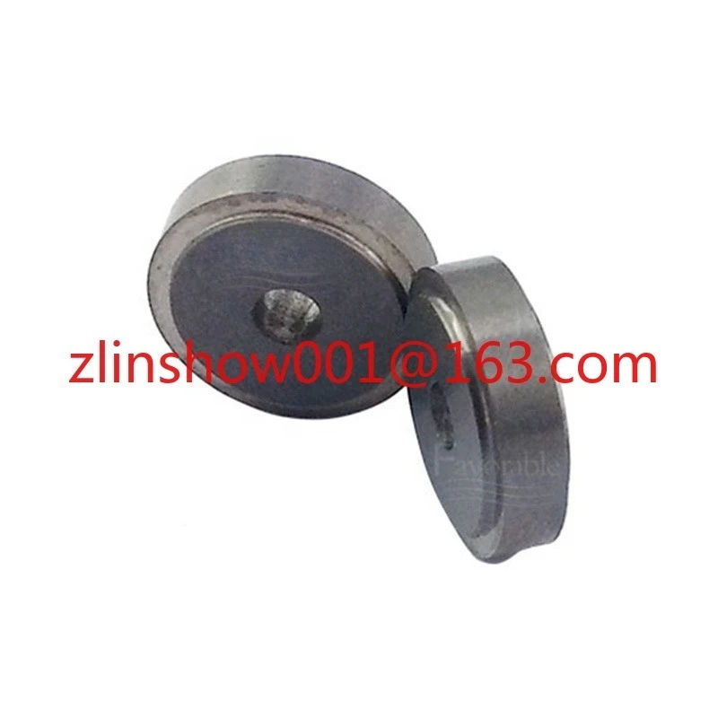 ROLLER, REAR, LOWER ROLLER GUIDE， for GERBER XLC7000/Z7 CUTTER PARTS