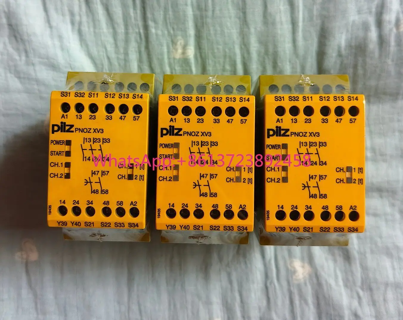 PNOZ XV3 774545 safety relay brand new original genuine in stock