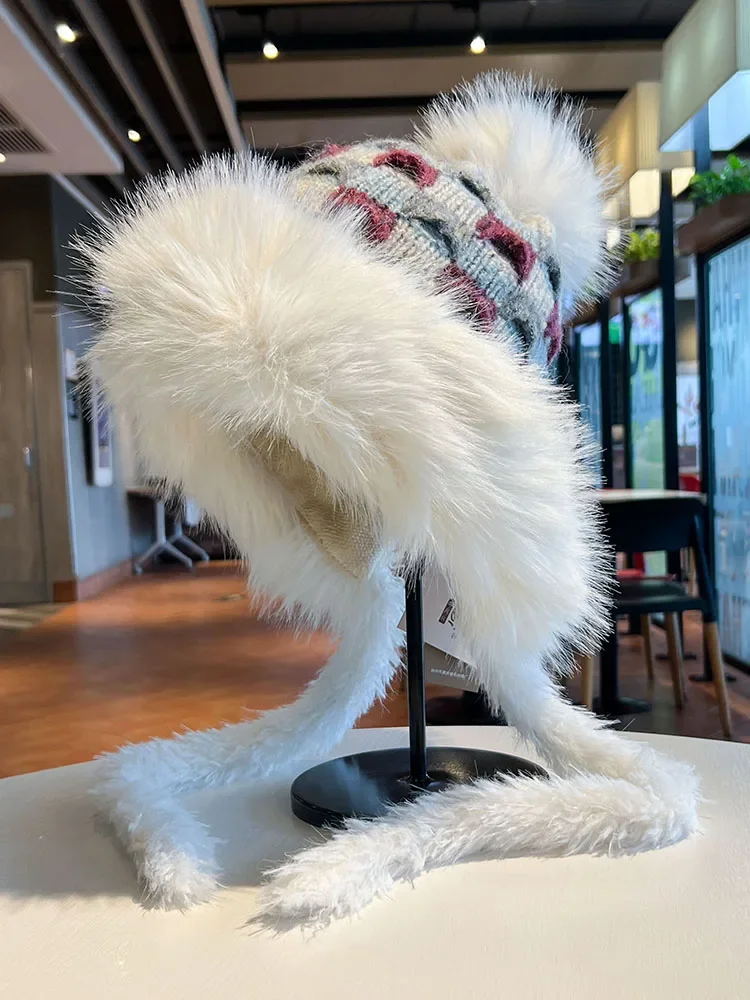 

Autumn and winter thickened warm ear protector children's cute hairball velvet Lei Feng hat sweet versatile pullover cold hat