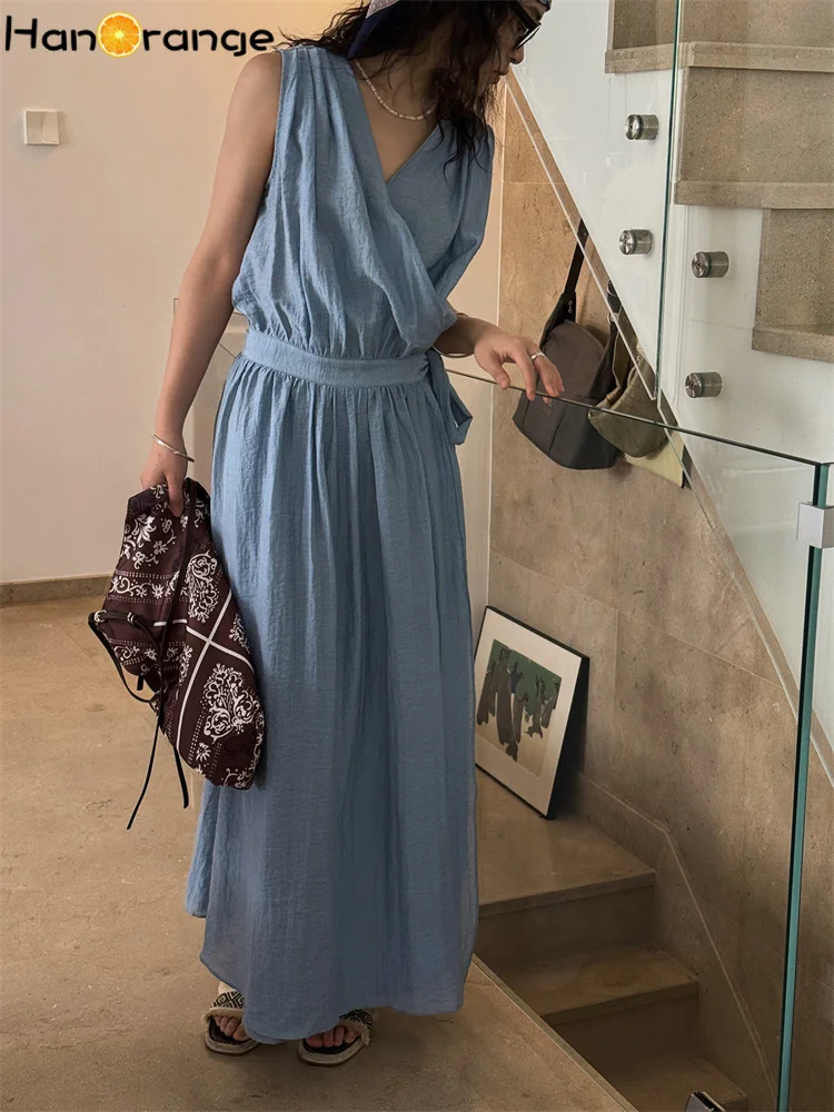 

HanOrange 2025 Summer Romantic Waist-cinching Pleated V-neck Sleeveless Dress Light Elegant Temperament Long Dress Blue/Beige