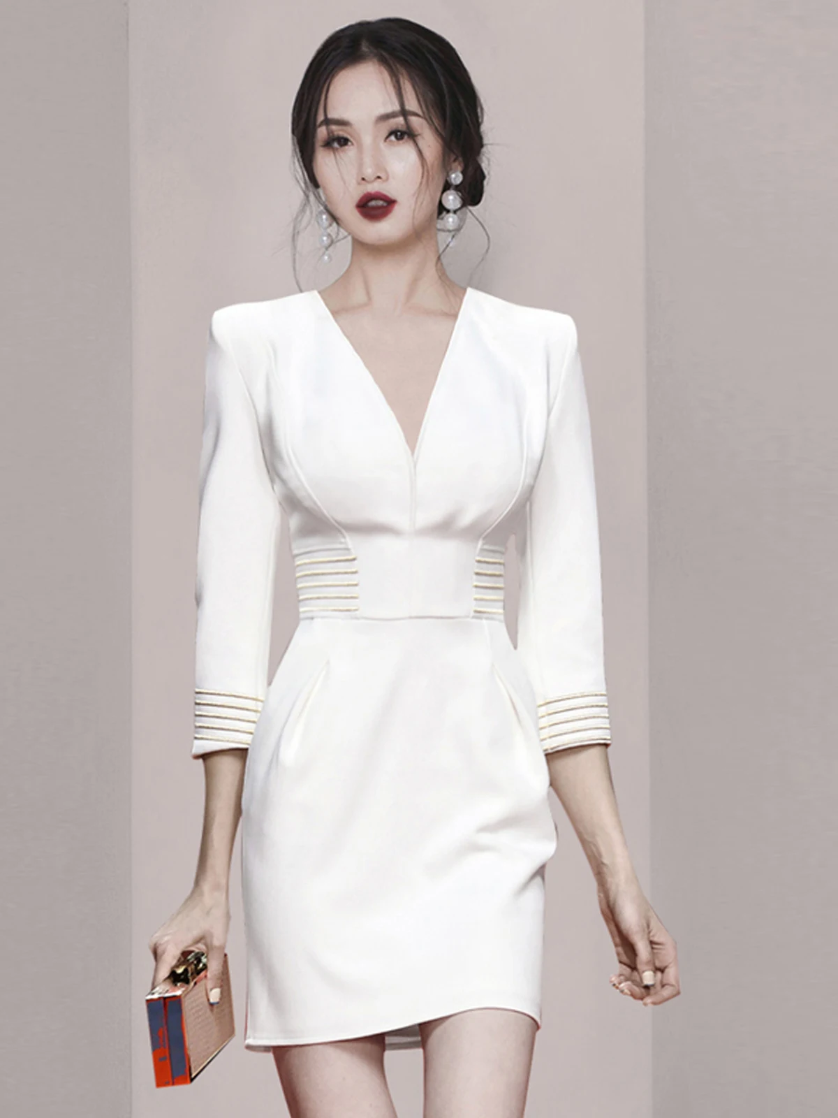 

Ele White V-Ne Slimming Dr for Women Birthday Par Banquet Host Evening Gown Spring New Sle A-Line Skirt