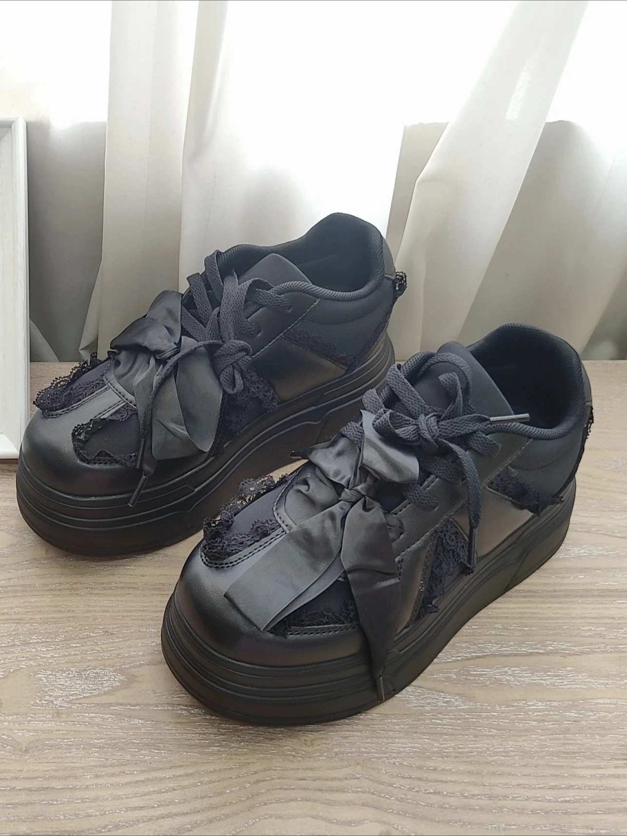 

Sweet Cool Lace Splicing Round Head Pu Platform Shoes Women Japanese Fashion Versatile Casual Shoes Office Lady Platform Heels