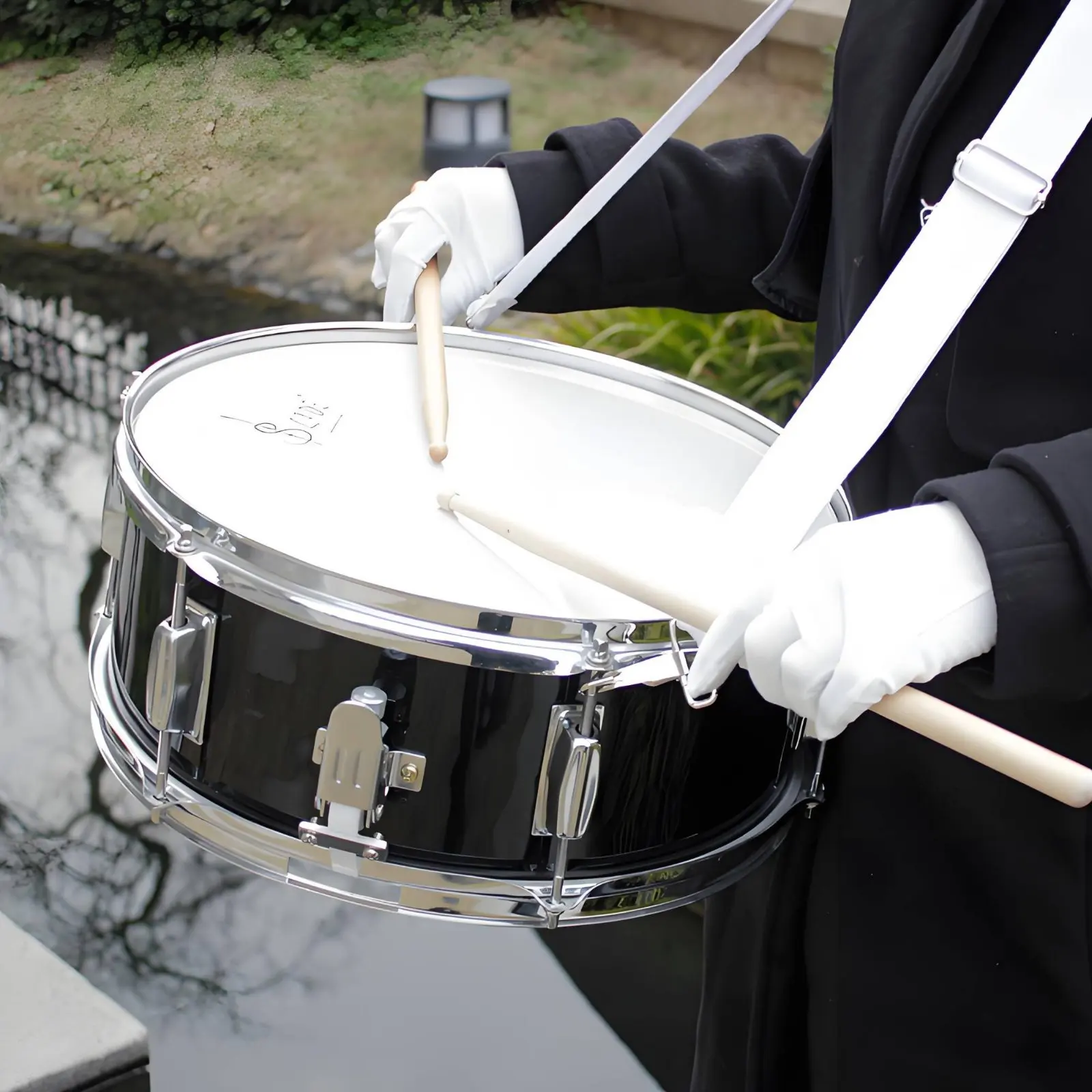 14 Inch Snare Drum School Band Marching Snare Drum Percussion Instrument Metal Shell Sharp Sound for Students, Stage Performance