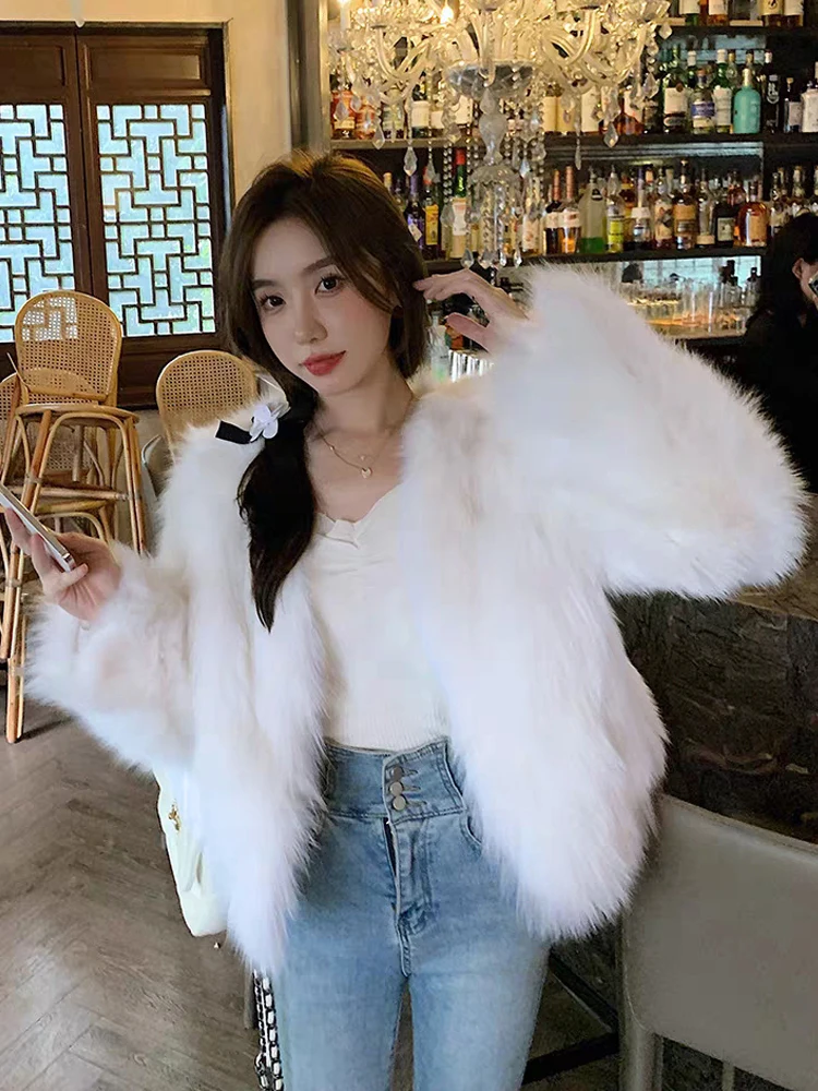 2024 Women V-Neck Fashion Faux Fur Coat Winter Solid Temperament Simplicity Casual Advanced Sense Warm Overcoat New