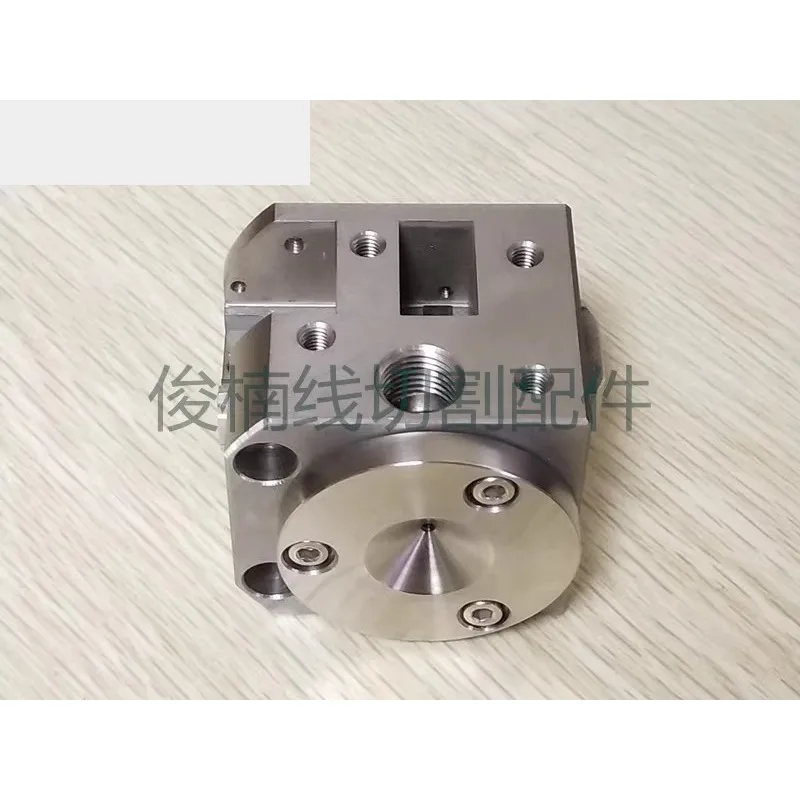 أجزاء EDM العلوي يموت كتلة 3082519 دليل حامل لآلة قطع الأسلاك SODIC K AQ سلسلة CNC