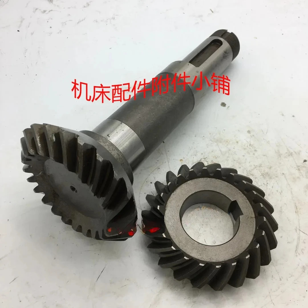 Machine Tool Vertical Milling Head XC622B Spiral Bevel Gear Shaft Z22/22
