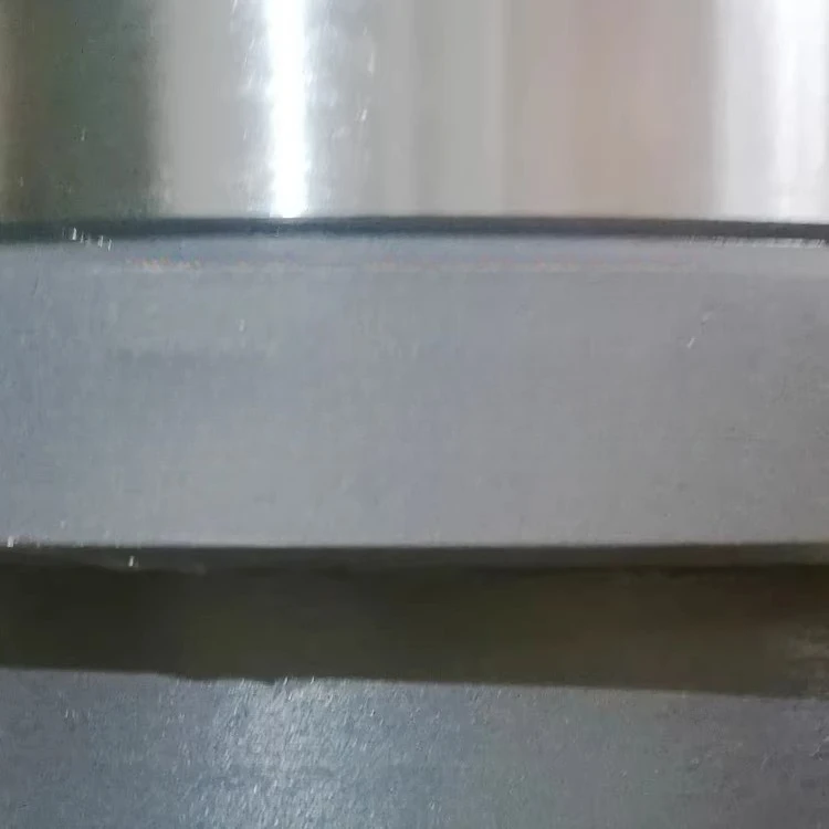 Injection molding machine ball screw