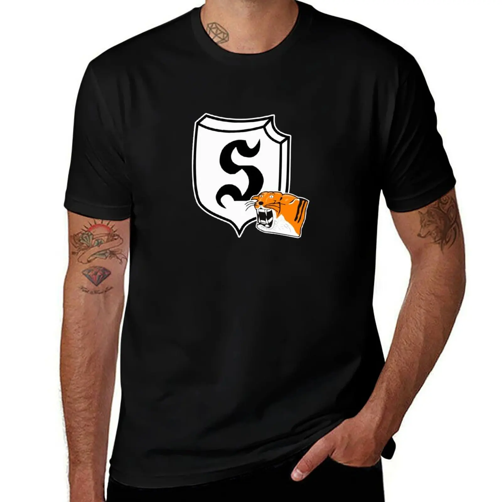 

Luftwaffe - 4./JG26 Jagdgeschwader 26 [with shield] - Clean Style T-Shirt man t shirts for men t shirts for man graphic tees