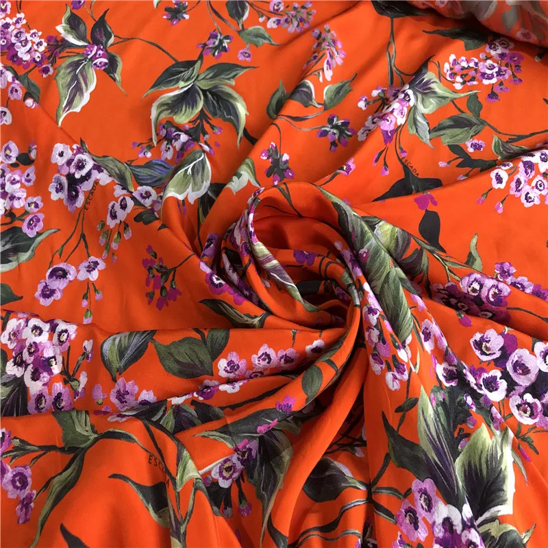 

1 метр, 100% шелк шелковицы, 18 момме, креповая шелковая ткань, оранжевый, с цветочным принтом, 140 см, ширина 53 дюйма, по дворам, JJ176