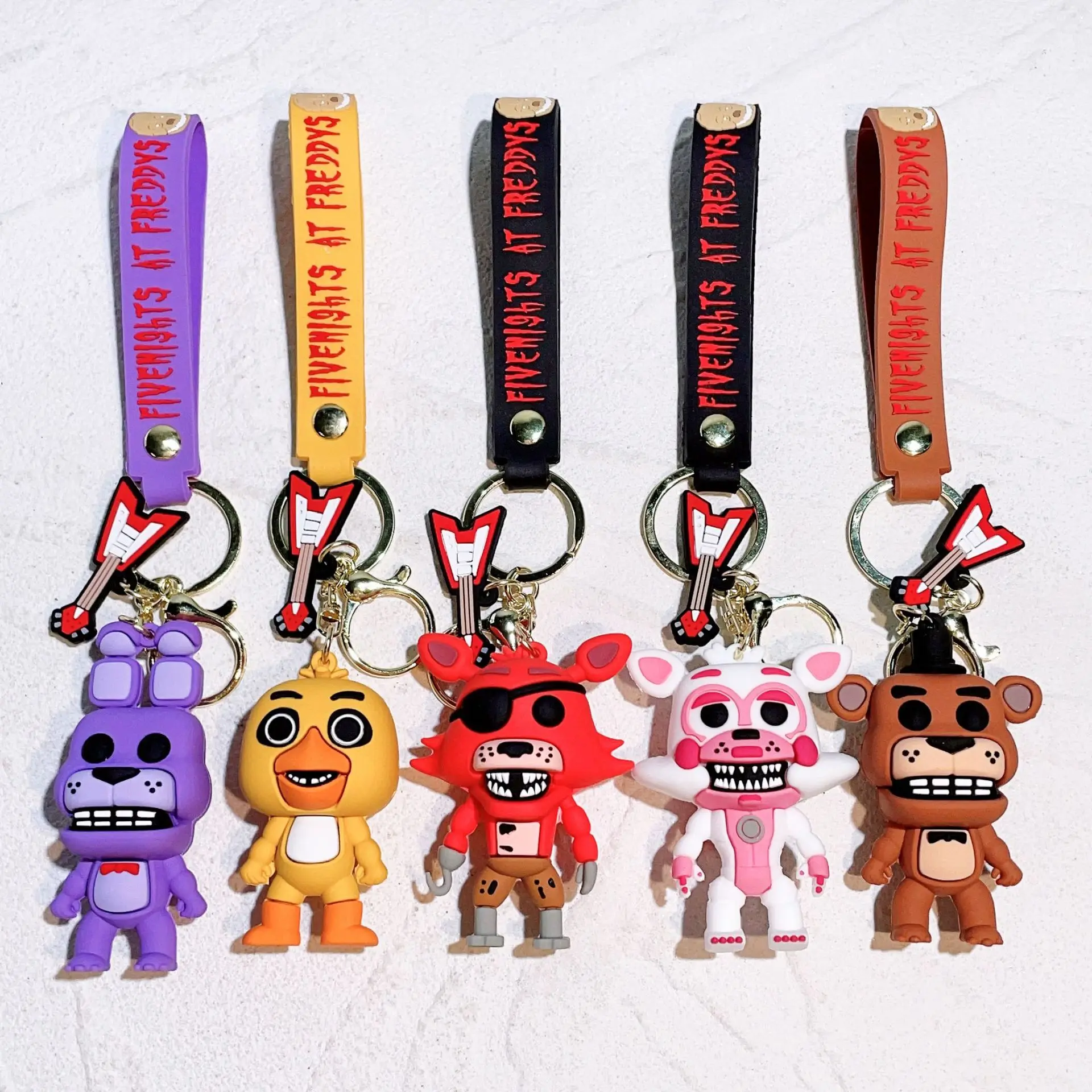 Fnaf jogo chaveiros anime figuras de ação chaveiros cinco noite no fredys boneca chaveiros do carro pingente encantos acessórios