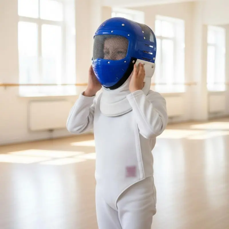Children's Fencing Headgear Stab-Resistant Plastic Fencing Helmet Kids Training Headgear Reinforced Construction Comfortable