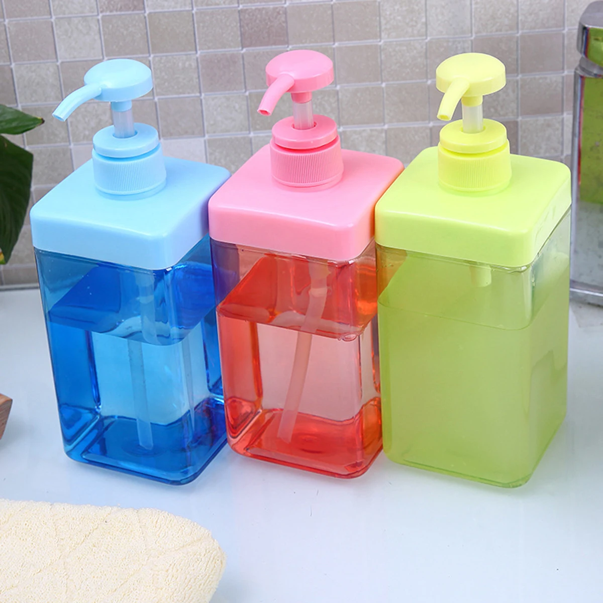 

1pc Travel Shampoo Conditioner Bottles Push Type Lotion Bottle Refillable Dispenser Long Straw Durable Pp Pet Material Portable