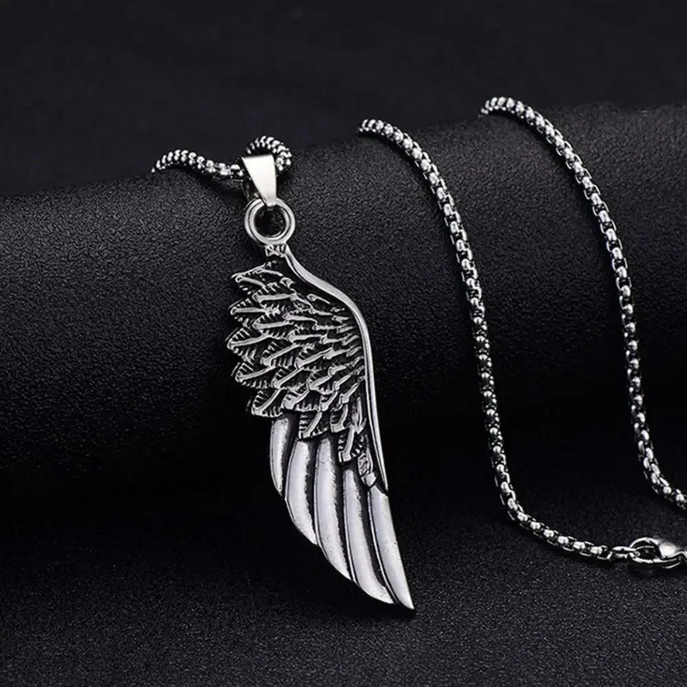 2024 Vintage Plume Wing Necklace Hip Hop Minimalist Personality  Pendant For Men  Women Gift  Jewelry