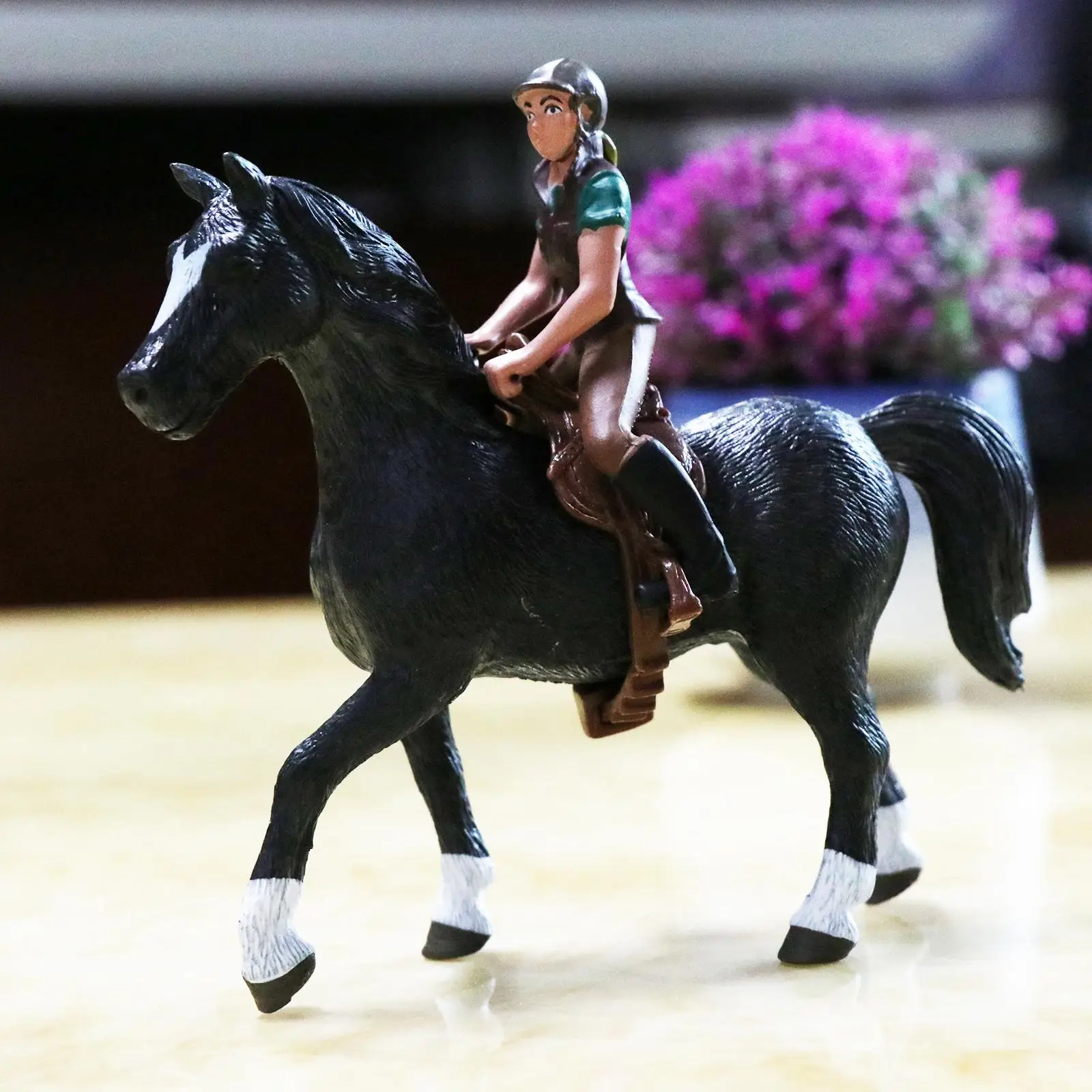 Realistisches Pferd mit Reiter, abnehmbares Modell, bemalte Figur, Statuenkollektion, Miniatur-Tierfigur aus Kunststoff für Kleinkinder und Kinder