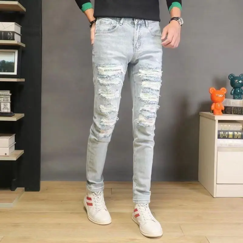 New Jeans Kpop Designer Luxury Fashion Men's Casual Denim Jeans with HOLE for Spring and Autumn Distressed Patch Washed Trousers