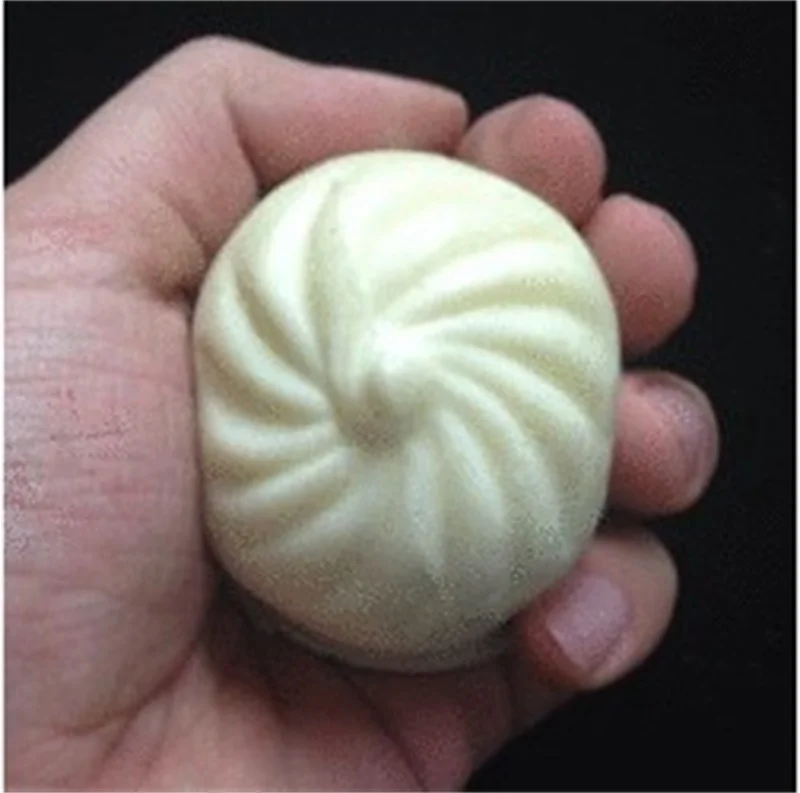 Food Traveler Magic Tricks Steamed Bun Vanishes To Muffin Cake Food Changes Funny Stage Street Illusions Gimmicks Mentalism Prop