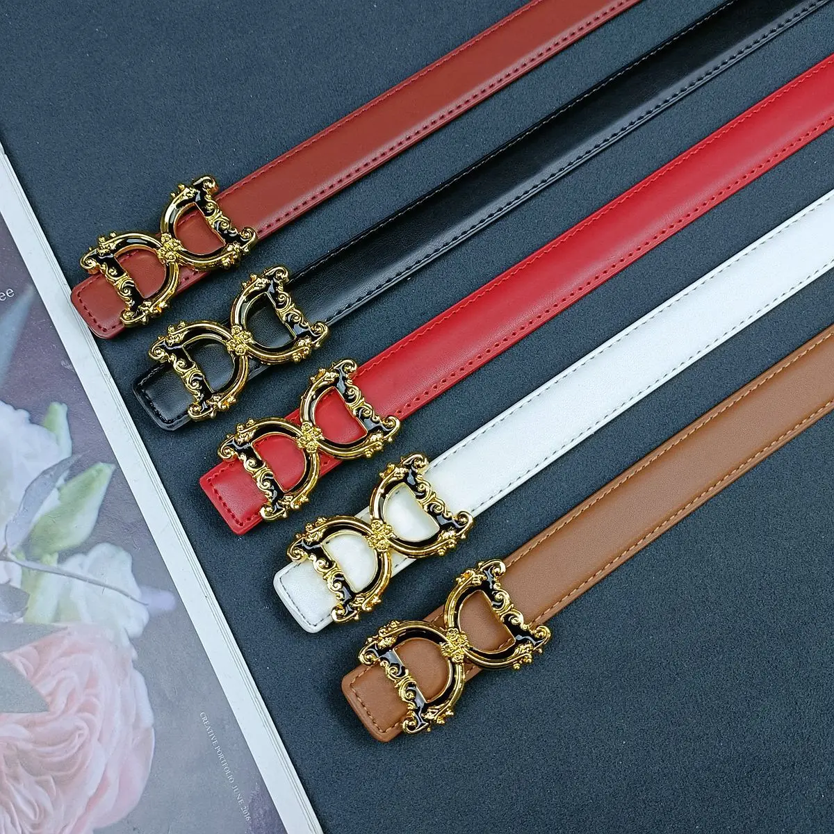 

2025 New Thin 2.5cm Women Belt Designer ladies Reversible Real Leather Belts for Women Female Belt Buckle for Jeans dress belt