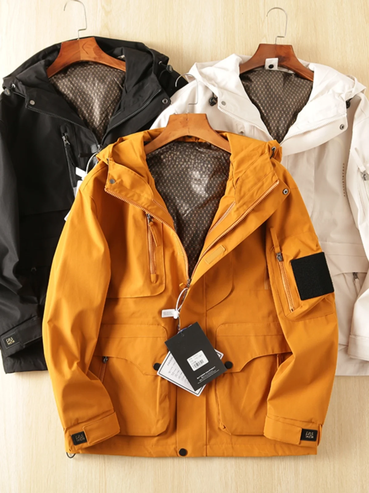 

Мужская повседневная городская куртка для активного отдыха, водонепроницаемая, ветрозащитная, с капюшоном, стандартный крой, длинный рукав