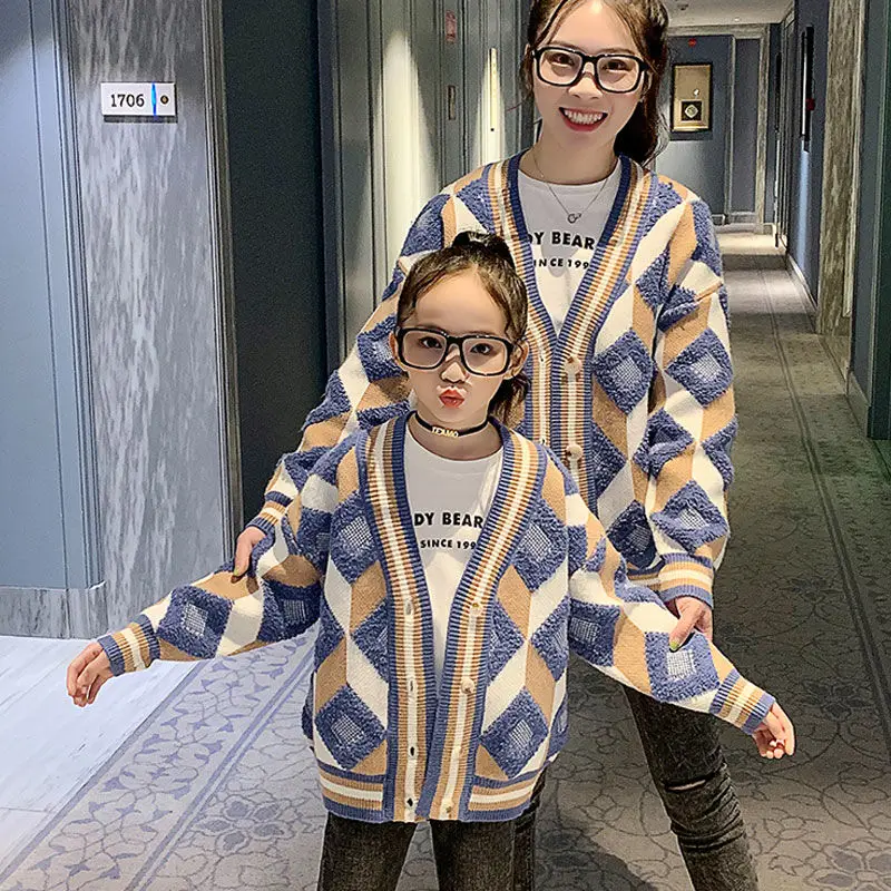 2023 Girl Baby Cartoon Printed Sweater Cardigan Coat Girls Kids Sweaters Jacket Children winter Coats Clothes