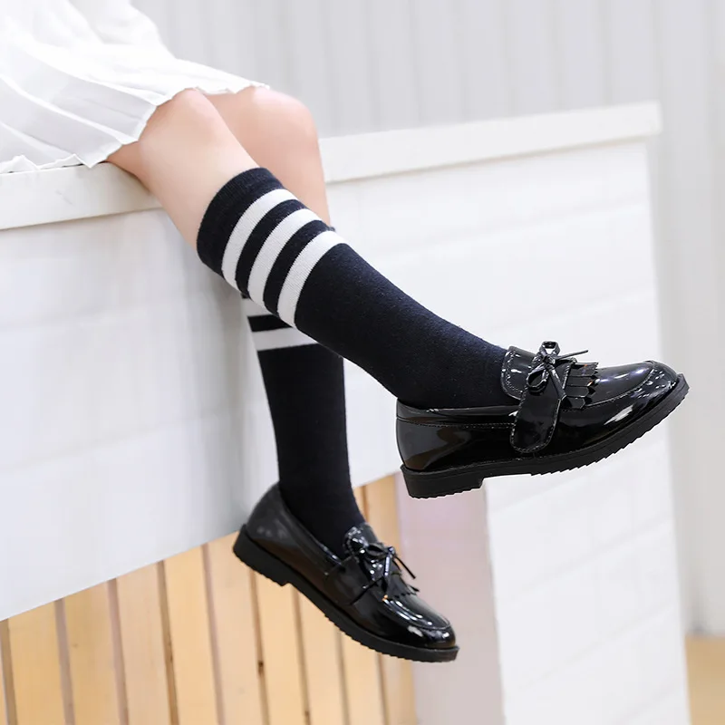 

Туфли принцессы для показа девочек, детские туфли из лакированной кожи с блестящей кожей, женские туфли для этикета в британском стиле на четыре сезона