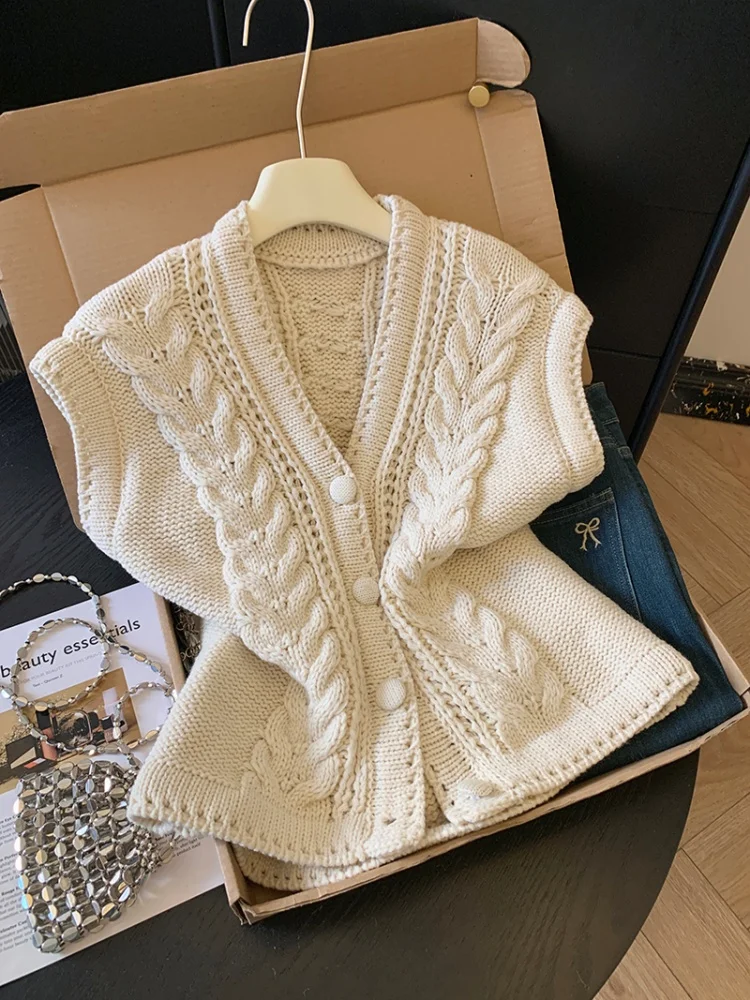 

V-Neck Knitted Open Cardigan Women's Fashion Age-Defying Sleeveless Twist Self-Preservation Style Korean Version Straight Cut