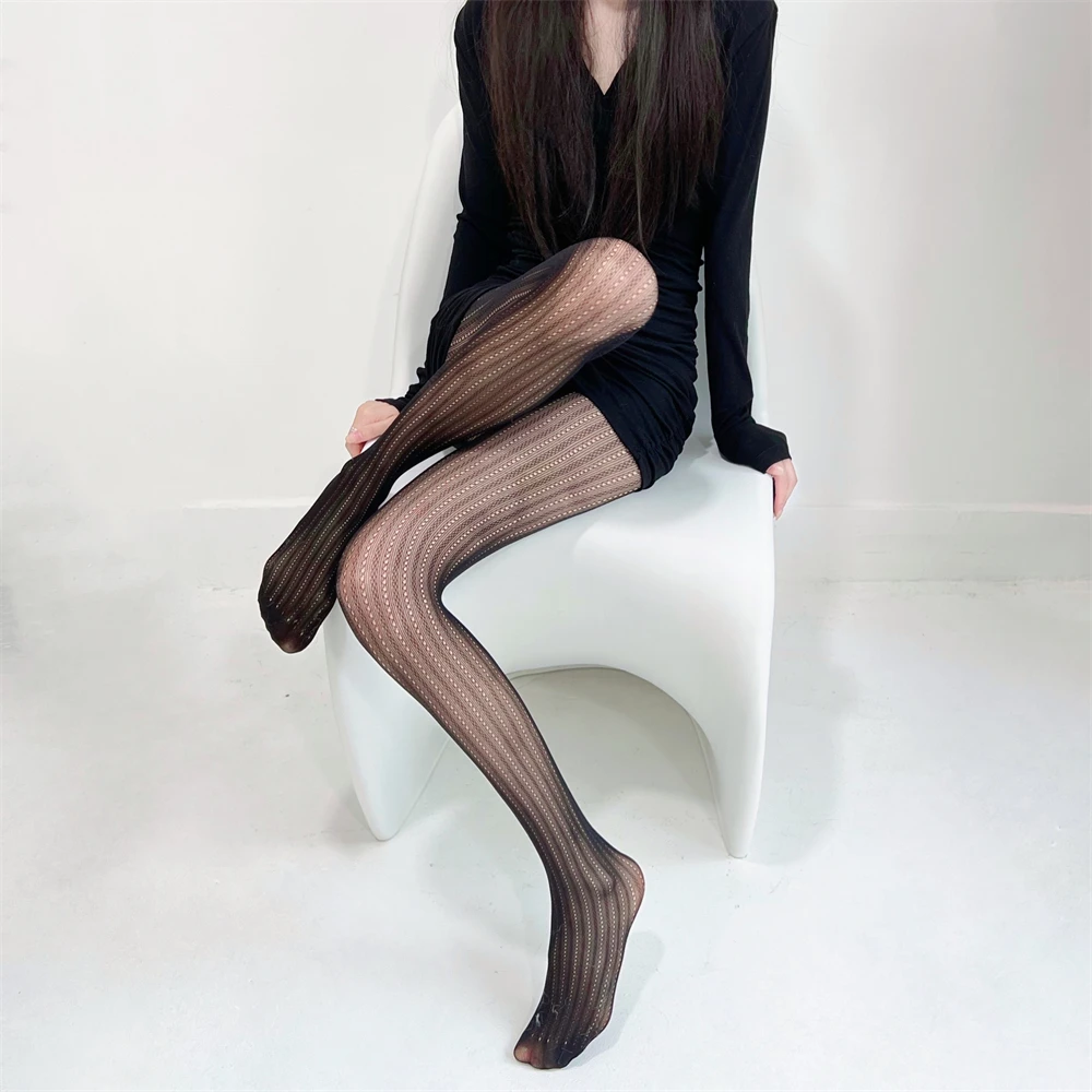 1Piece Women\'S Sexy Vertical Strip Slim Black Silk Hollowed-Out Lace Retro Pantyhose