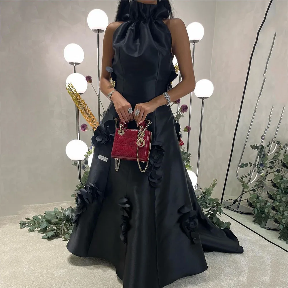 

Customized Simple High-neck A-Line Appliques Women Evening Dresses Spaghetti Strap Sleeveless Backless Floor-Length Prom Gowns