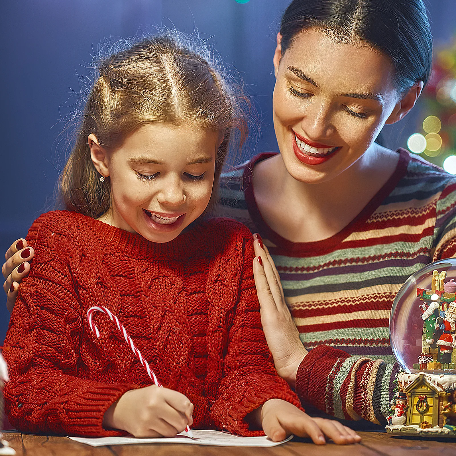 

12Pcs Christmas Ballpoint Pen Funny Fashion Design Smooth Writing Nice Gift for Children Classmates Teachers Daily Use