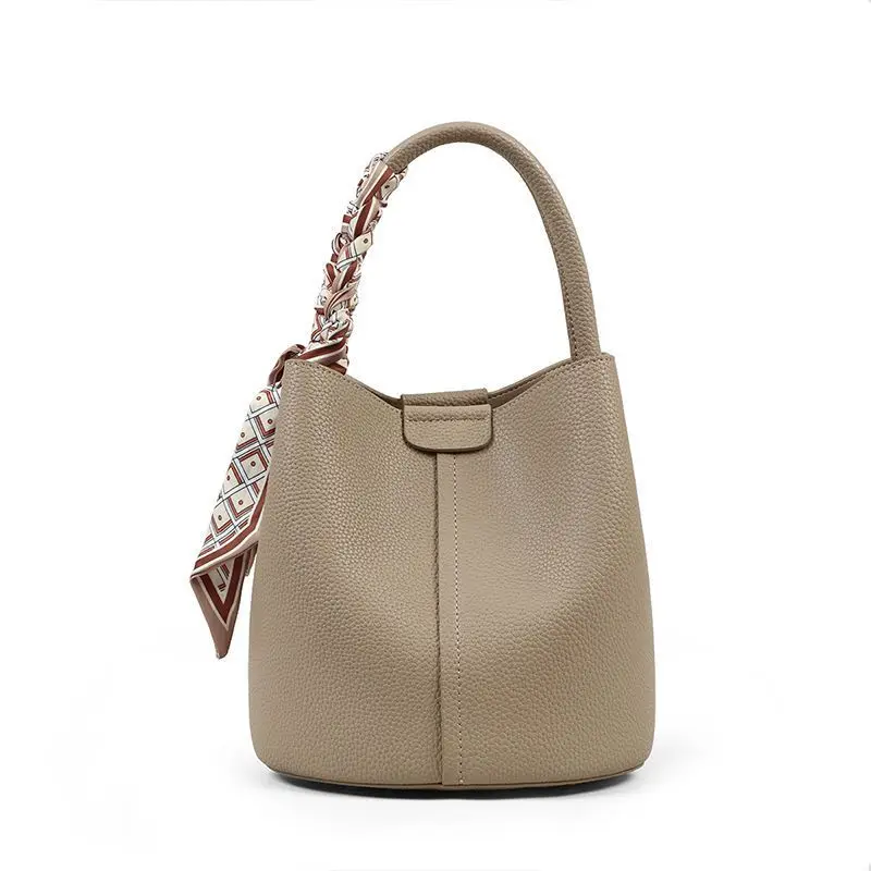 Classic Simple Tote Bucket Bag For Women Fashion Solid Color Shoulder Bags Ladies Large Capacity Commuter Clutch Handbags