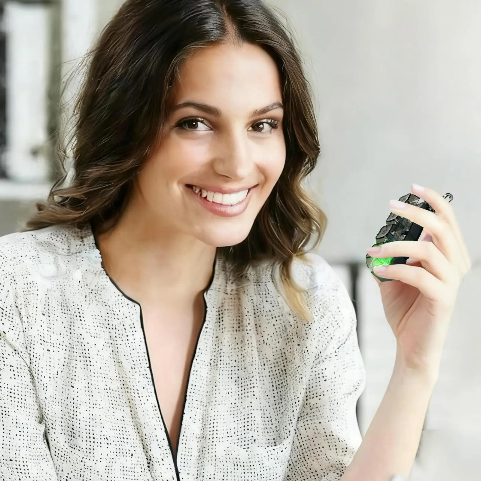 Fidget Keyboard Stress Relief Relaxation Keychain Clicker Keyboard Fidget Keychain for Students Office Coworkers Friends Family