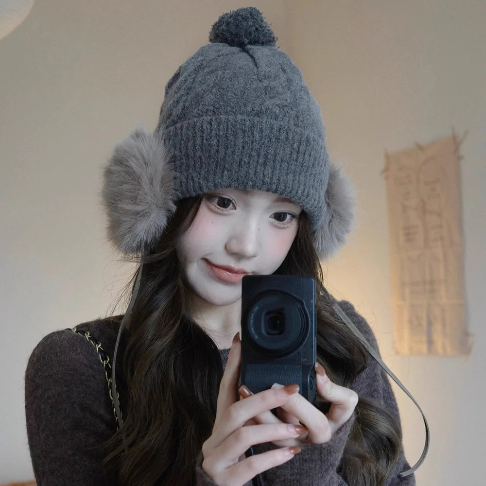Faux Fur Ear Flaps Cable Knit Trapper Hat Large Head Circumference Face Slimming Design Faux Fur Beanie Pull On Style