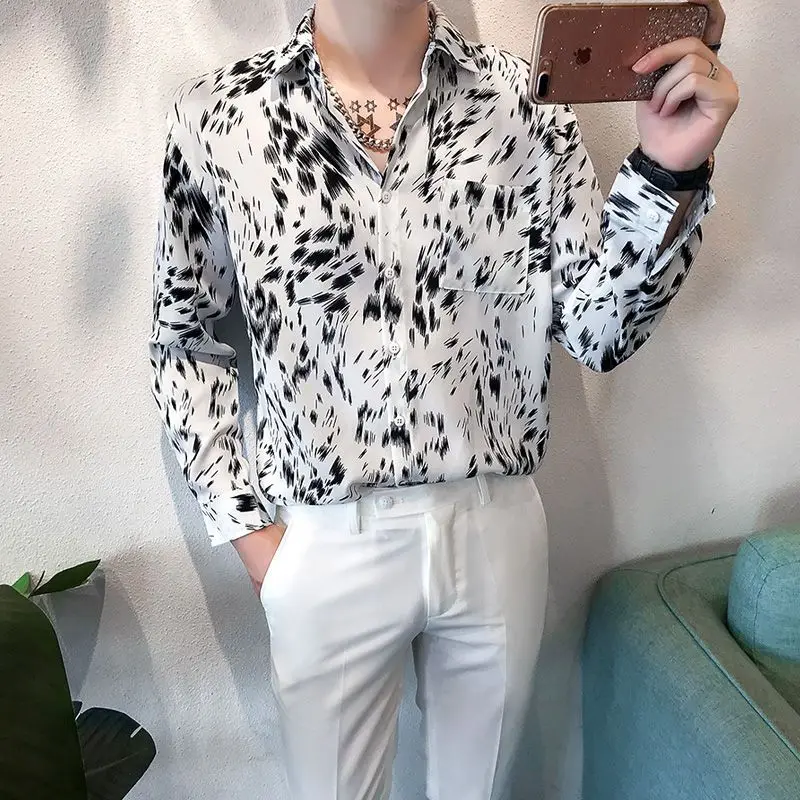 

2024 Men Spring Summer New Korean Lapel Leopard Print Shirts Men's Long-sleeved Casual Blouses Male Ice Silk Thin Shirt D05