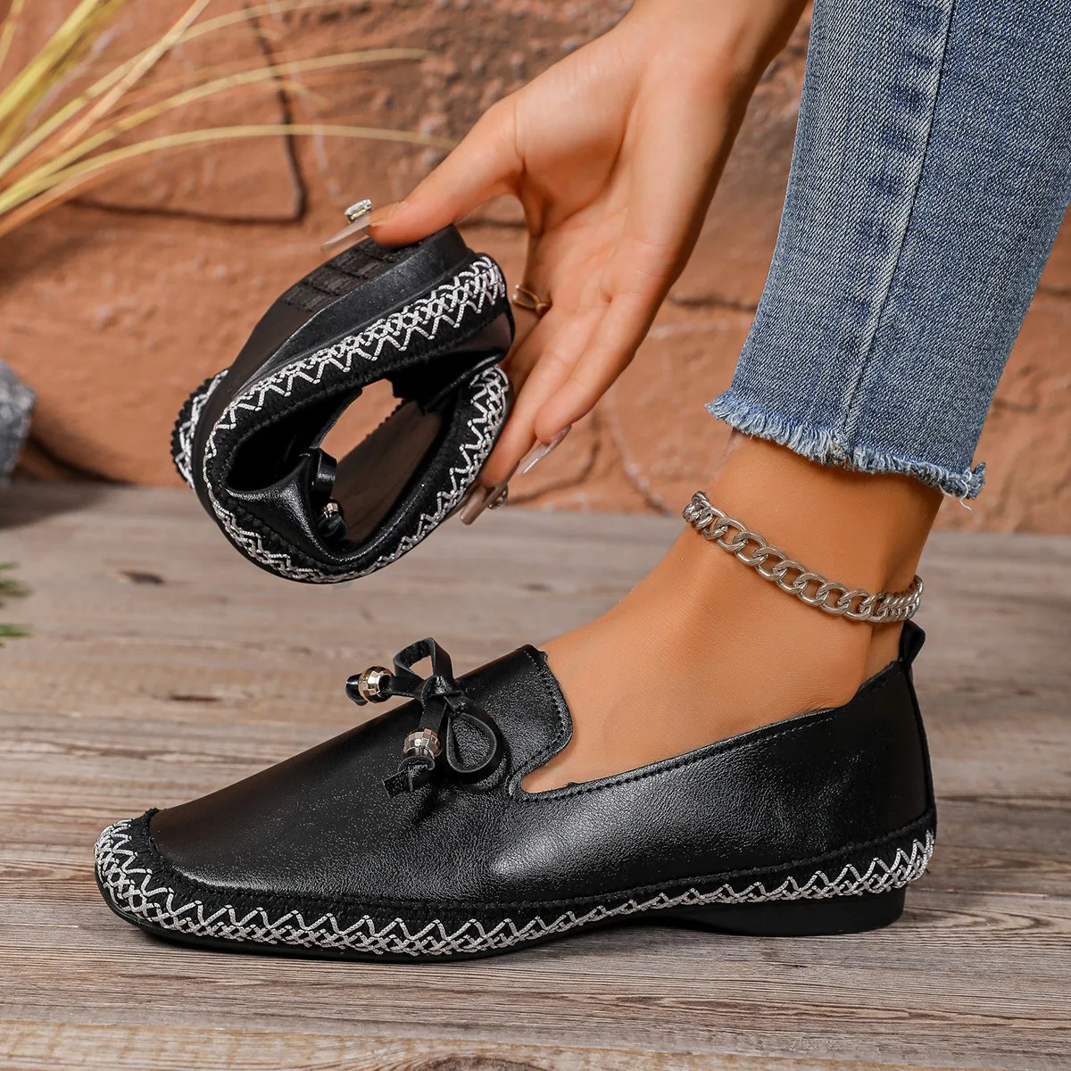 

Spring Autumn Ethnic Woven Laciness Bow Loafers Women's Shoes Black Leather Thin Shoes Soft Sole Slip-on Flats Square Toe Pumps