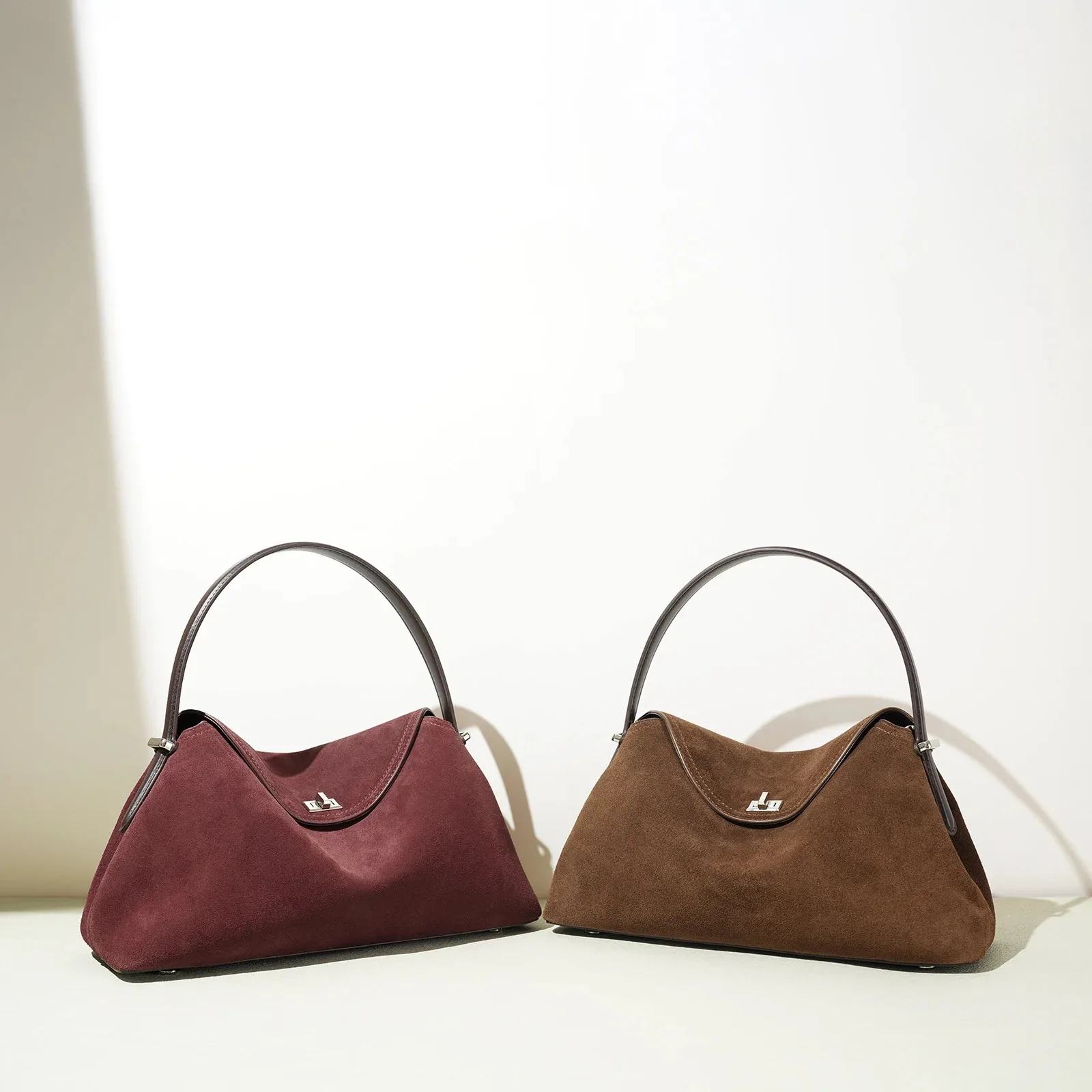 

Original 2026 Large Capacity Hobo Tote Bag Handbags Genuine Cow Suede Leather Woman Shoulder Bag Luxury Designer Crossbody Bags