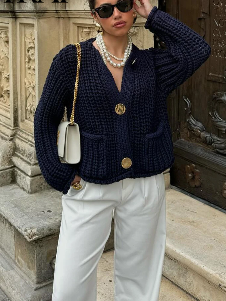 

HH 2024 Spring Woman's Fashion Vintage Navy Tops Coats O-Neck Long Sleeve Pockets Single-Breasted Female Cardigans Sweater