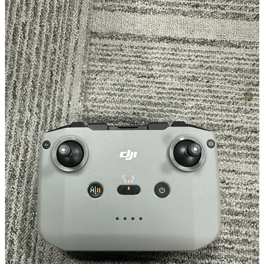 

DJI RC-N3 Remote Controller for Neo/Air 3 / Mini 4 Pro (NOT Air 2 or Mini 3 Pro) Used 95%NEW