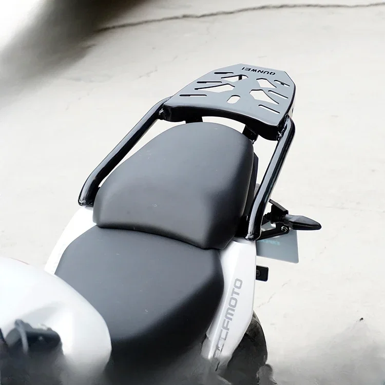 

Suitable for Spring Breeze 400GT rear shelf tail box rack Spring Breeze 650GT modified load rack tail wing armrest