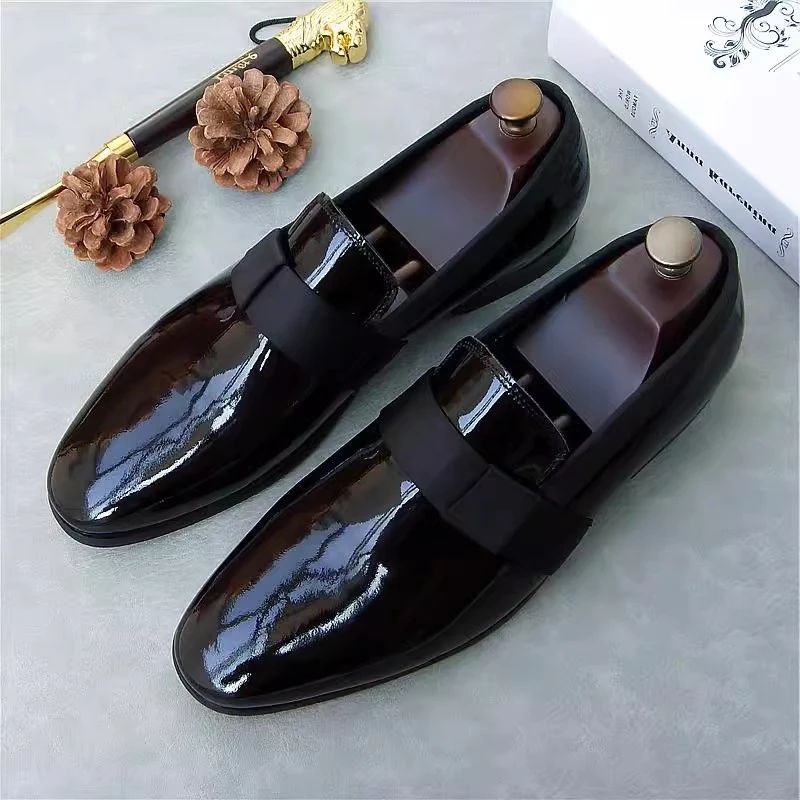 

New British Men Dress Shoes Genuine Leather Business Casual Slip on Loafers Male Fashion Office Wedding Formal Shoes Oxfords