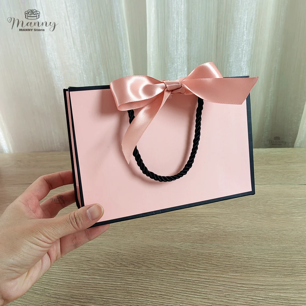 Pretty Pink Kraft Gift Bag Gold Present Box For Pajamas Clothes Books Packaging Gold Handle Paper Box Bags Kraft Paper Gift Bag