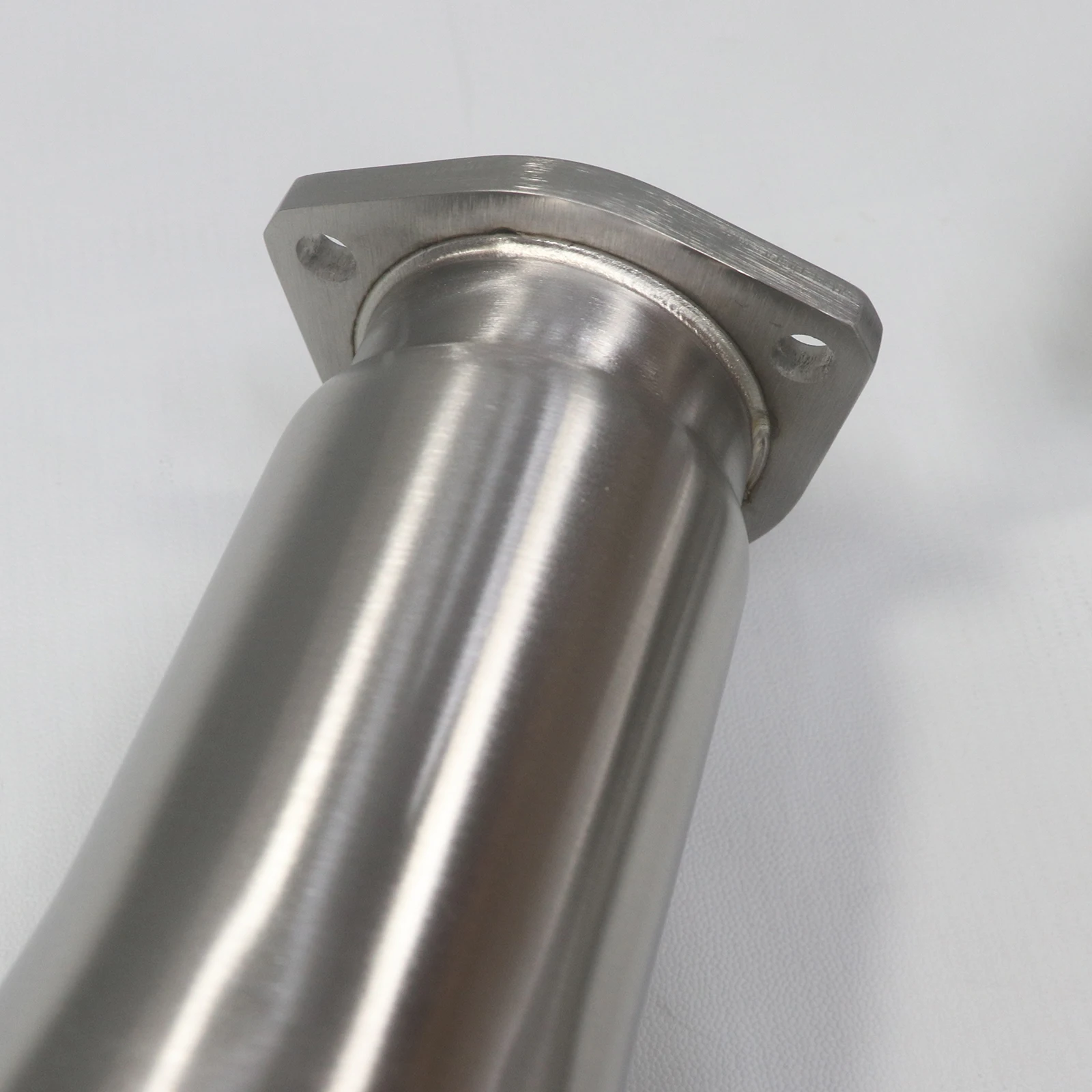 أنبوب سفلي عالي متعدد الاستخدامات 4.0T لأودي RS6 RS7 C8 2019 + ترقية عادم توربينية عالية التدفق من الفولاذ المقاوم للصدأ