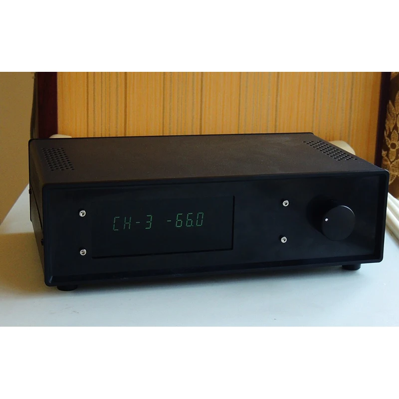 4 In 1 Out Stereo Audio Switcher Switch Splitter Selector Balanced XLR Interface Remote Control VFD Screen