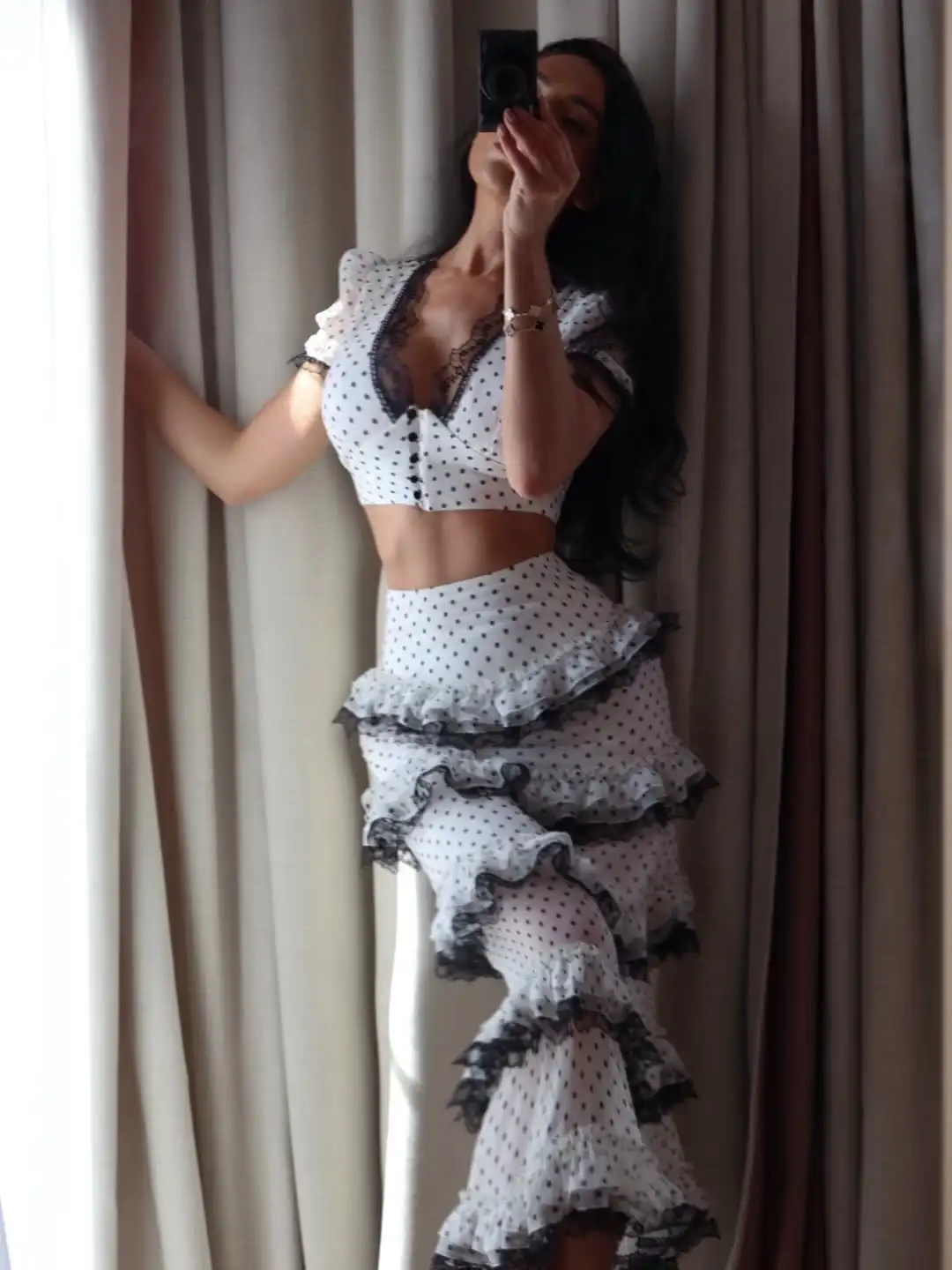 

Polka Dot Lace Patchwork Women Skirt Set Sexy V-neck Short Sleeve Crop Top Ruffle Skirts Suit Trendy Summer Lady Vacation Outfit