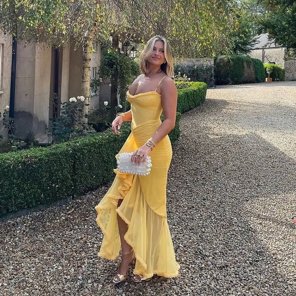 Nieregularne Sukienki na Imprezę z Siateczki Nowości 2025 Cienkie Ramiączka Obcisła Modna Marszczona Długa Sukienka Damska